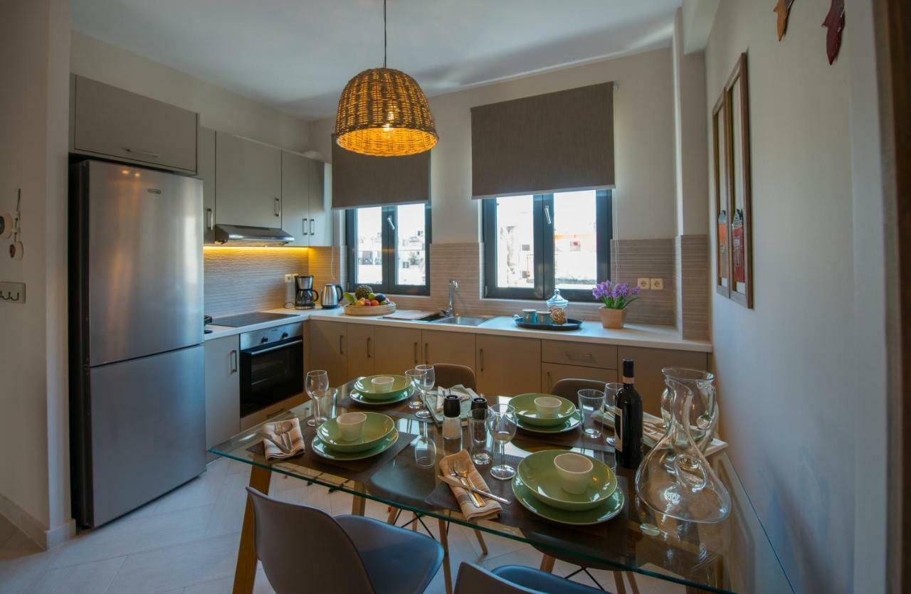 Marios Home, A Cozy And Spacious Apartment Near Downtown Preveza Luaran gambar