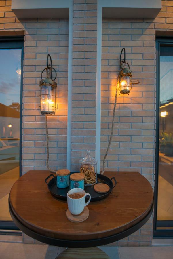 Marios Home, A Cozy And Spacious Apartment Near Downtown Preveza Luaran gambar